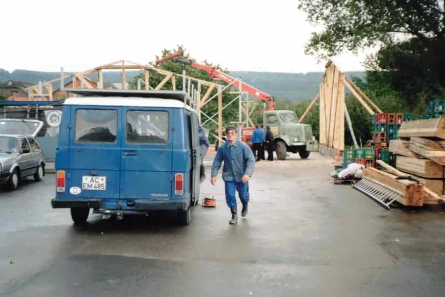 Bau der Halle – Gerths Fruchtsäfte
